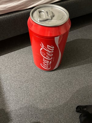Mini Cooler, andet mærke, 10 liter, Jeg sælger mit Coca cola køleskab på 10 liter da at jeg ikke læn