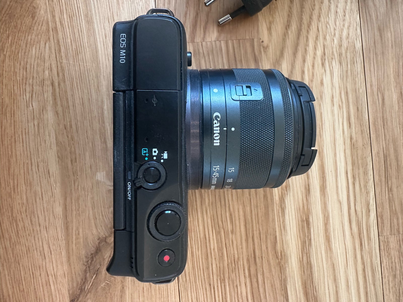 Canon, EOS M10, 15-45 mm x optisk zoom