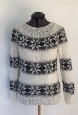 Sweater, FruStrik, str. 38, Råhvid og grå nuancer, Islandsk uld, Ubrugt, FRUSTRIK!

Sarah Lund i nyt