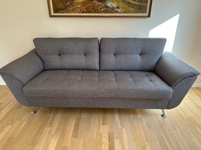 Sofa, stof, 3 pers., Sofa i gråt stof med metal ben i perfekt stand. Den står som ny
L 210 cm
B 86 c