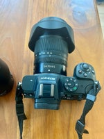 Nikon Z 5, 24 megapixels, Perfekt