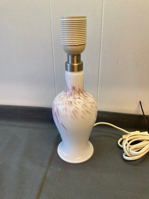 Anden bordlampe, Holmegaard / Royal Copenhagen, Holmegård Torino bordlampe i rosa farver sælges for 