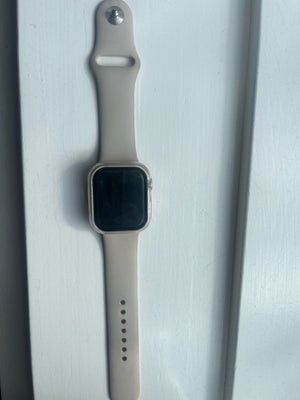 Smartwatch, Apple, Apple Watch Series 7 med panserglas og oplader. 
Næsten ikke brugt da det ikke va