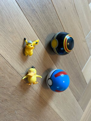 Blandet legetøj, Pokemon Ball med figur, Pokemon, To Pokemon balls med figurer sælges. 