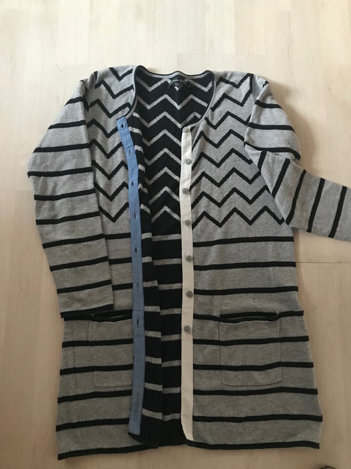 Cardigan, Gudrun Sjöden, str. 40