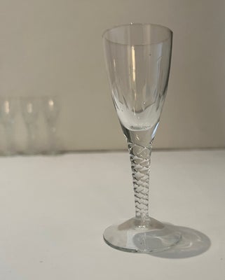 Glas, Snapseglas, Holmegaard Minerva, Minerva glas er samme som Amager Twist, blot med mønster på kr