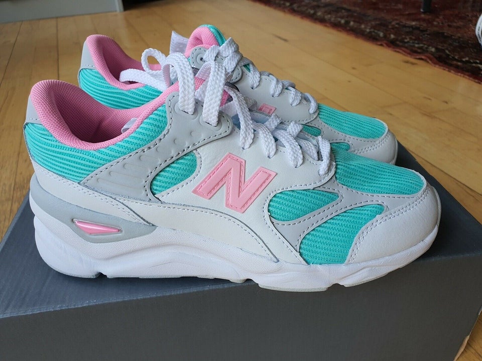 Fritidssko, str. 37,5, New Balance X90