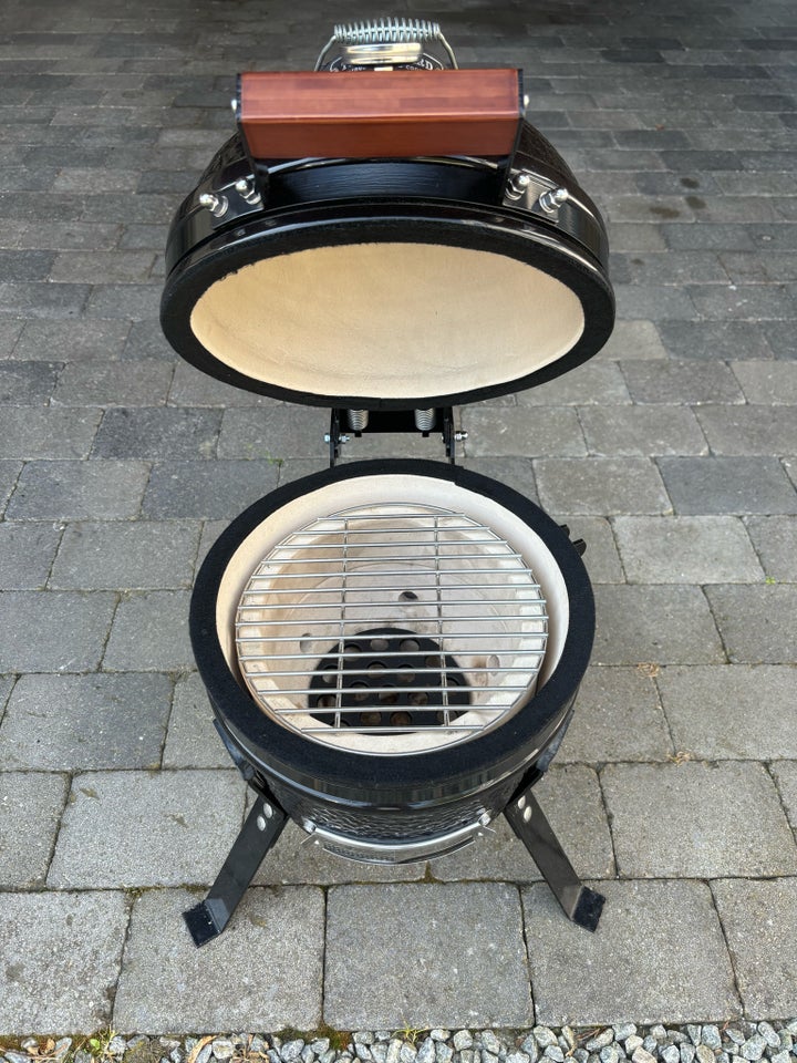 Kuglegrill, THE BASTARD