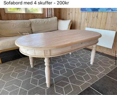 Sofabord, Ukendt, andet materiale, Fint sofabord i lyst træ med 4 små skuffer. 