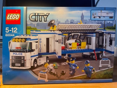 Lego City, 60044, Lego politi
3 sæt med 2 x æske og alle byggevejledninger
Sælges også enkeltvis
Pri