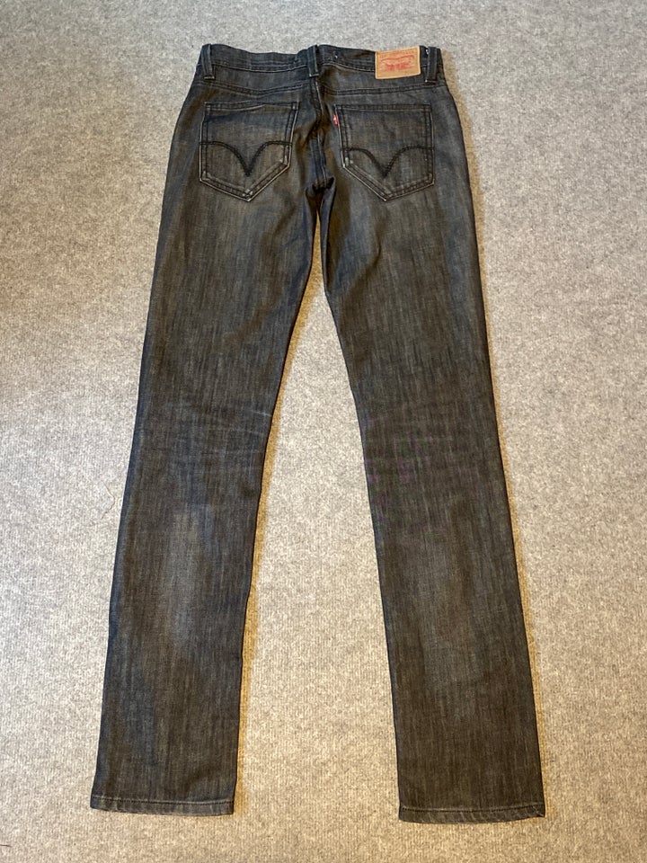 Jeans, Diesel og Levis , str. 28