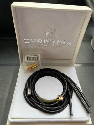 Armbånd, læder, 

Nyt sort Christina læder armbånd med Marguerite Love – forgyldt sølv charm – 650-G