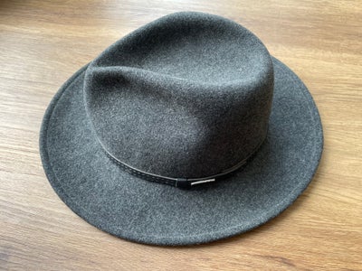 Hat, Stetson, str. L/XL,  Mørkegrå,  Felt,  God men brugt, Mørkegrå Stetson hat i felt, stor skygge,