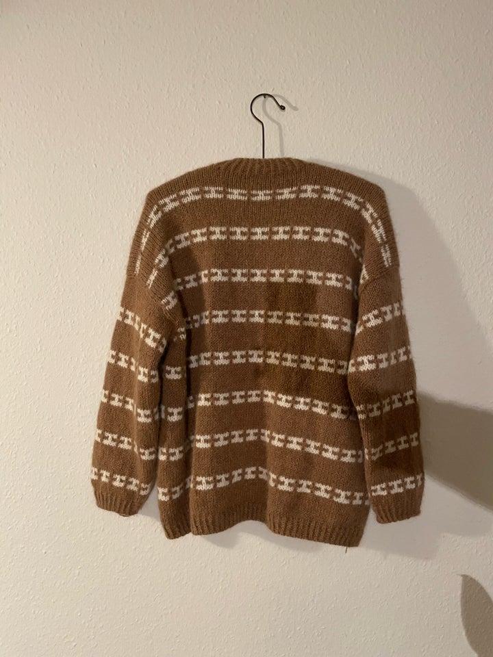 Cardigan, Anne Ventzel, str. 36