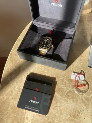 Herreur, Tudor, Sælger dette Tudor Black Bay S&G 41mm 79733n. Super smukt ur som jeg har gået lidt m