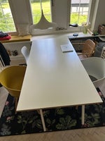 Spisebord, Hvid Laminat, HAY - Loop Stand table