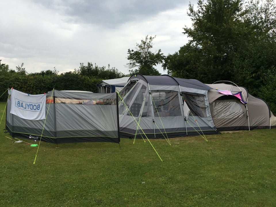 Robens telt og Outwell fortelt og meget udstyr