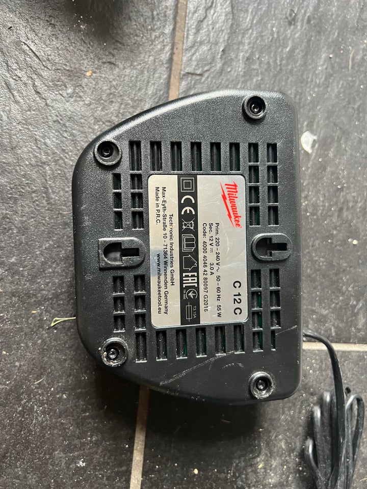 Lader, Milwaukee 12v