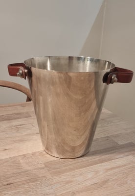 Champagnekøler, Flot stor forsølvet champgnekøler, champagne bowle. 
21 cm høj, 20 cm i diameter top