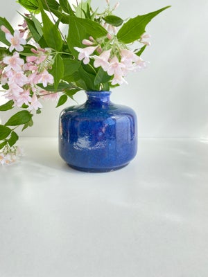 Keramik, Keramikvase, Christian Thorup, Endnu en smuk keramikvase sælges nu fra samlingen.

Denne er
