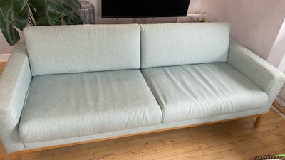 Sofa, stof, Bolia, Model: North
3 personers sofa. 6 år gammel. Frisk lys, grøn farve lige klar til f
