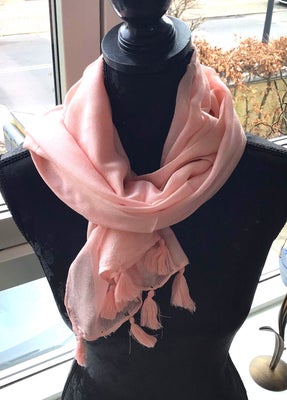 Tørklæde, Tørklæde, Indien, str. 60 x 180 cm,  Rosa,  Viskose,  Ubrugt, Let og luftigt tørklæde fra 