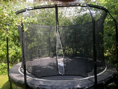Trampolin, Salta med en diameter på 396 cm. Incl net, stige og rund persenning, der kan bruges til v
