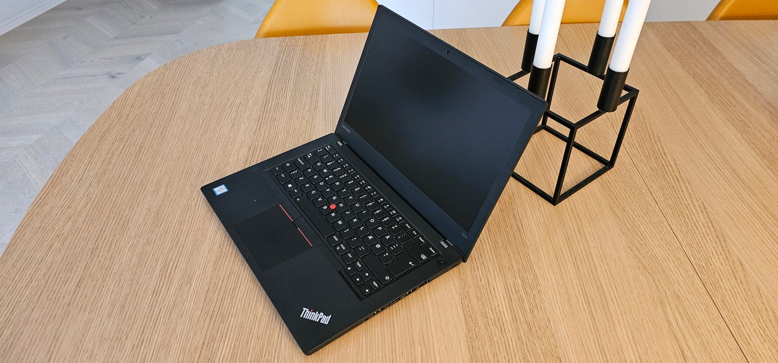 Lenovo ThinkPad T470 14', Intel Core i5-6300U 2.4Ghz max