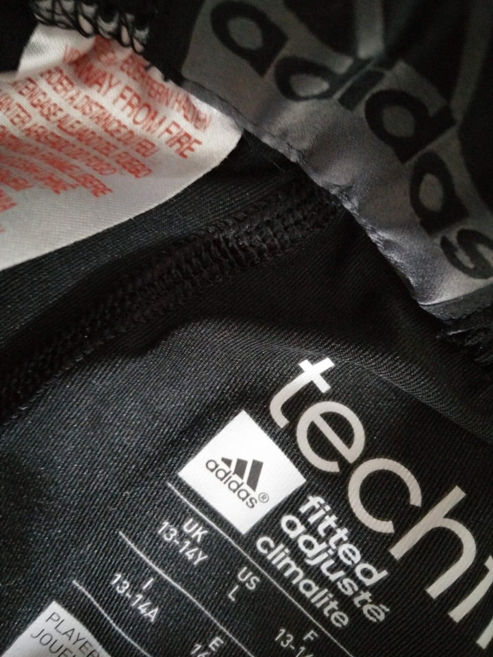 Sportstøj, Adidas Techfit long tights, str. 13-14 år / M