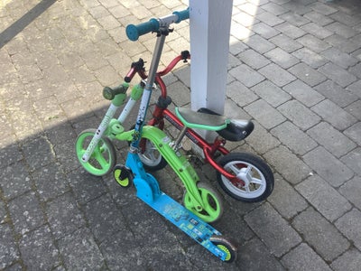 Unisex børnecykel, løbecykel, 2 løbecykler & 1 løbehjul sælges samlet.