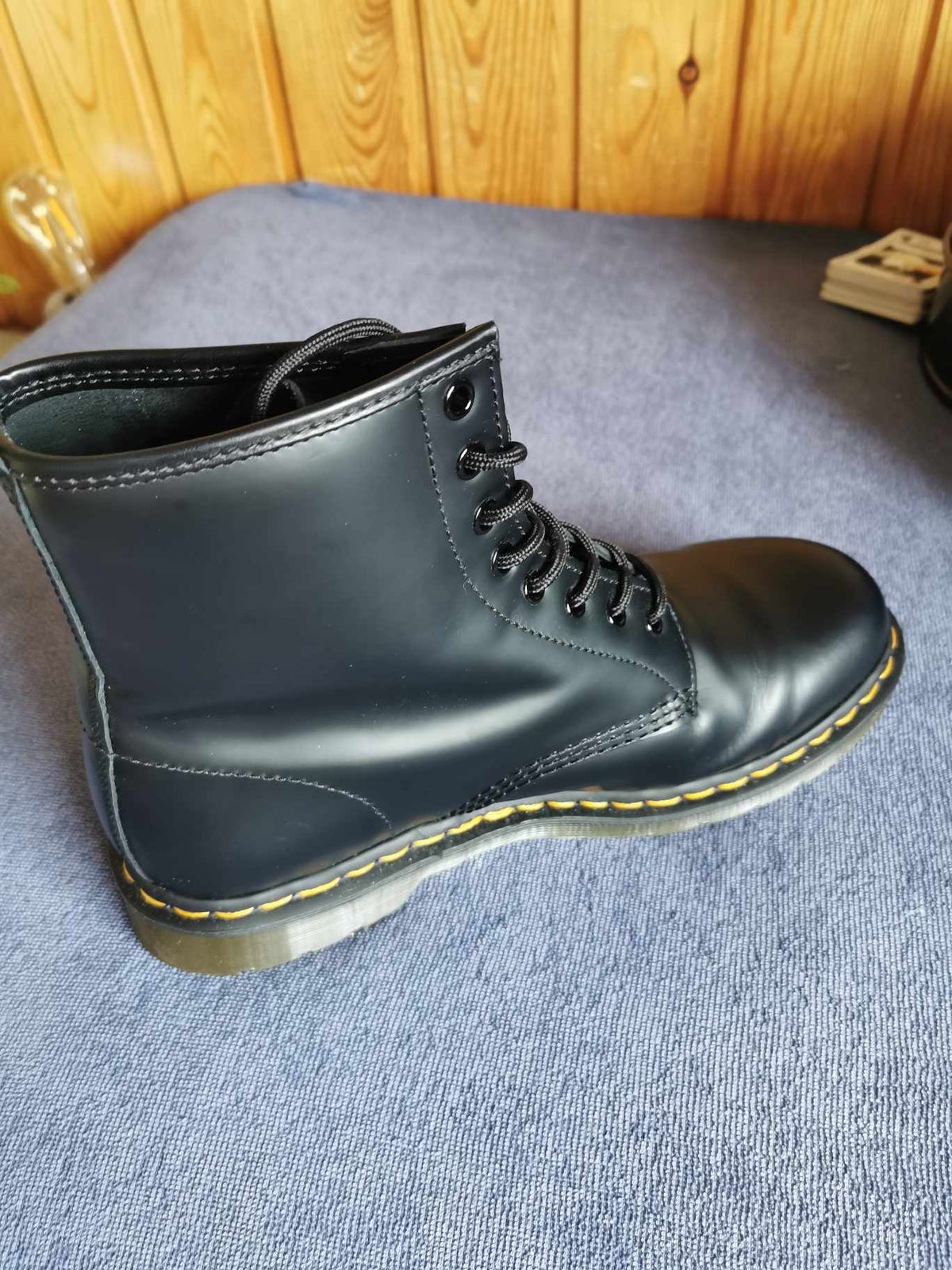 Dr martens med foer hotsell str 43