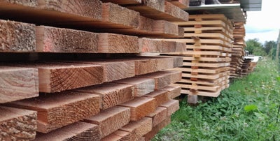 Tømmer, Douglas, Tømmer i Douglas

Tykkelse: 32 mm og 38 mm tykkelser.
Bredde: 125, 150, 175, 200 mm