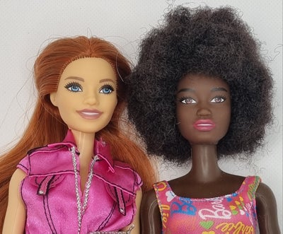 Barbie, Fashionista, To smukke dukker i flot stand. Har ikke været leget med. 

Jeg er samler og sæl