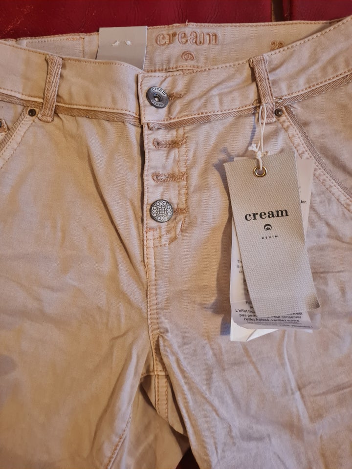 Shorts, Cream, str. 28