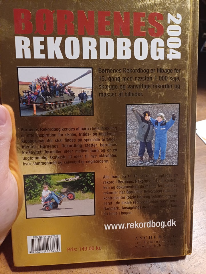 Børnenes rekord bog 2004, .