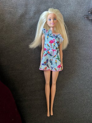 Barbie, Dukke, Mattel Barbie dukke
Se mine mange andre annoncer med forskellige dukker og tilbehør