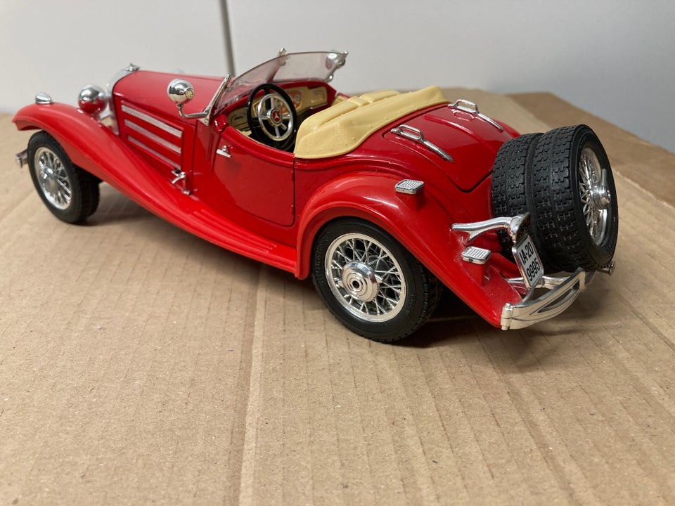 Modelbil, Mercedes 500 K 500K Roadster 1936 1/20, skala 1:20