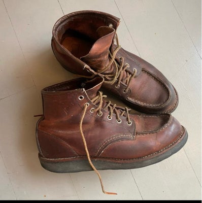 Støvler, Red wing , str. 43,  Brun ,  Læder,  God men brugt, Klassisk moctoe fra redwing - med sort 