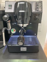 Espressomaskine , Dalla corte mini