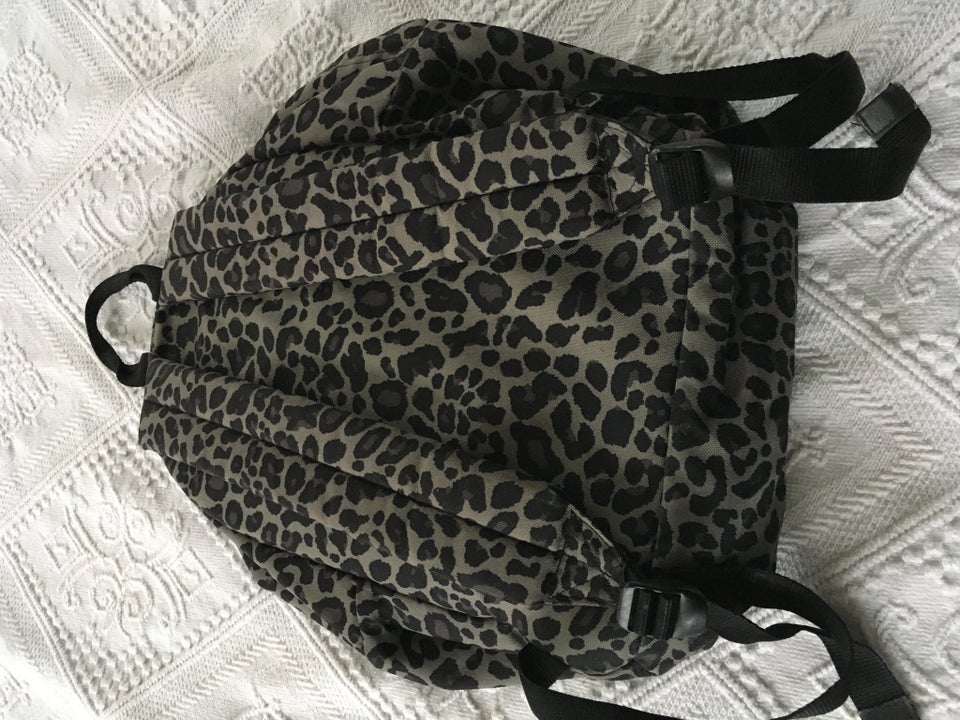 Skoletaske, Eastpak, b: 30 l: 18 h: 40