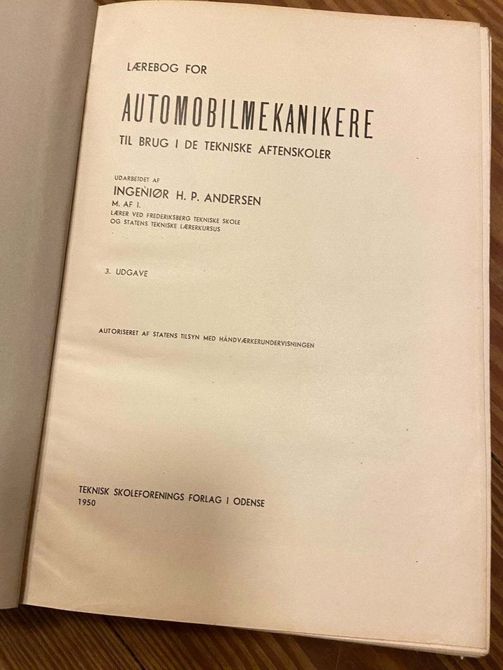 Lærebog for Automobilmekanikere, H.P. Andersen, emne: bil