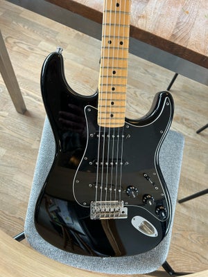 Elguitar, Fender American Standard Stratocaster 2012, En virkelig vellydende US model fra 2012 med C
