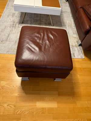 Puf, læder, anden størrelse , Læder,  En rigtig velholdt puf mørke brun ægte læder str 60x60 cm . 