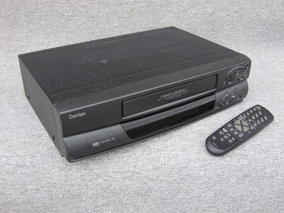 VHS videomaskine, Dantax, VCR 360, Perfekt, 

- Koksgrå

- Incl. fjernbetjening,
- 4-head,
- 2 x Sca