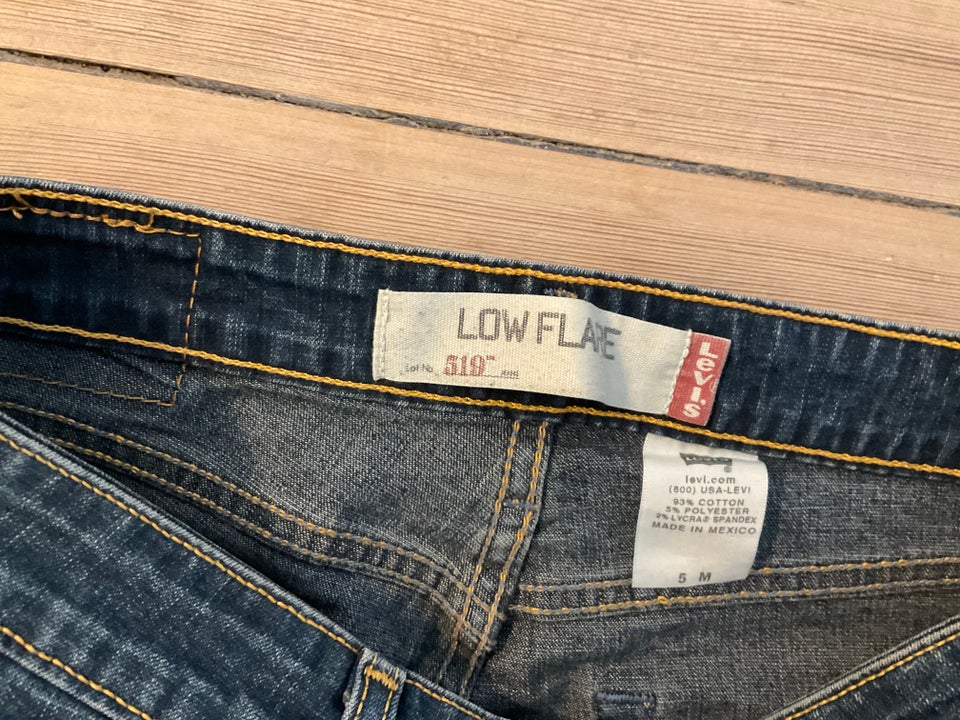 Jeans, Levi Strauss 519, str. 29