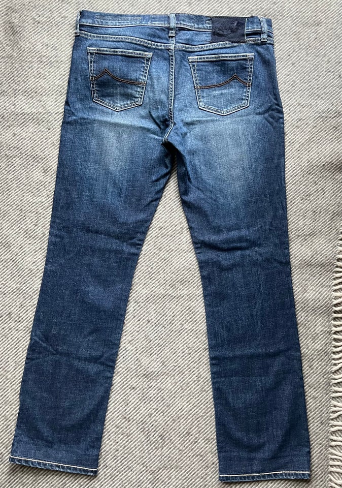 Jeans, Jacob Cohën, str. 33