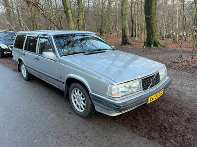 Volvo 940, 2,3 Turbo stc., Benzin, 1997, km 320000, sølvmetal, træk, nysynet, ABS, airbag, 5-dørs, s