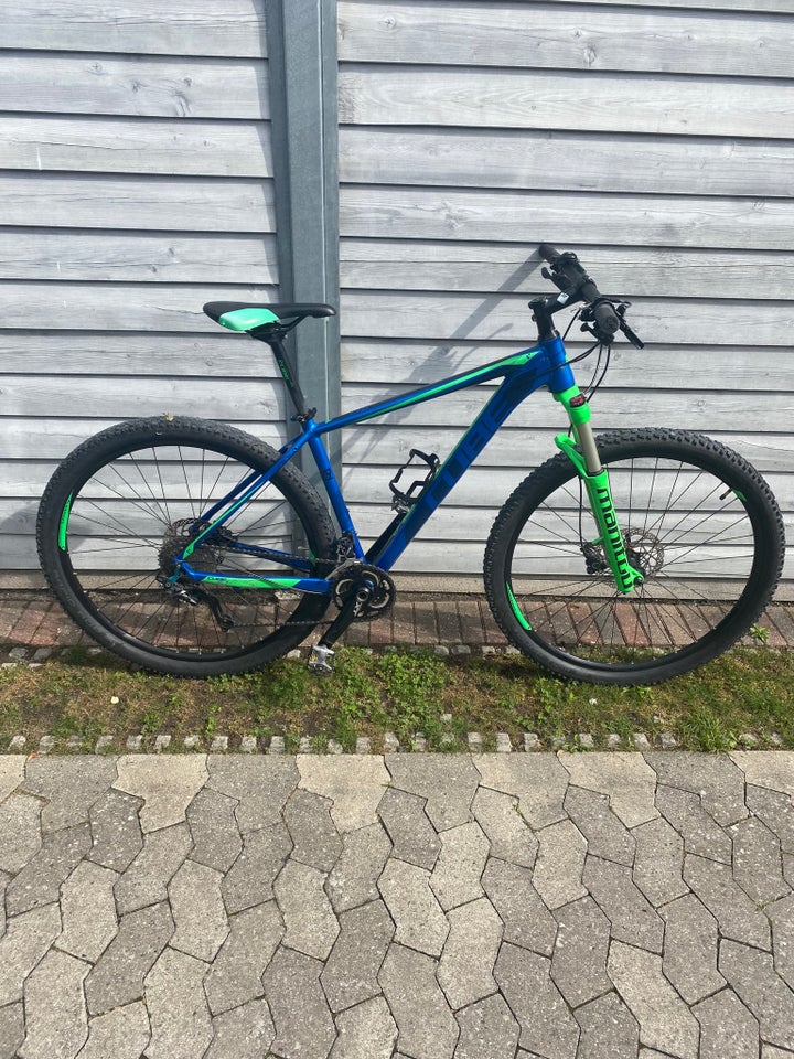cube hard tail