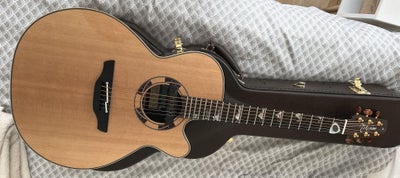 Takamine Santa Fe model TSF48C guitar