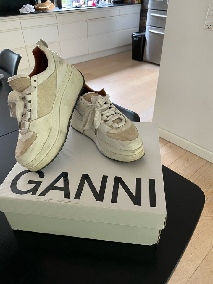 Sneakers, str. 40, Ganni